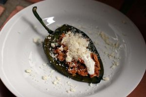 Chile Relleno de Pollo