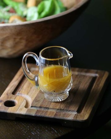 Grapefruit-Avocado-Salad-and-Sesame-Citrus-Dressing