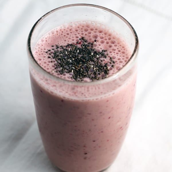 Cherry Vanilla Chia Smoothie