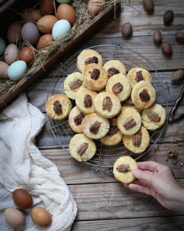 Sour Cream Biscuits with Candied Pecans