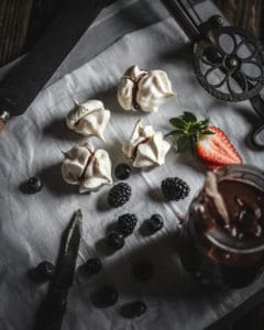 chocolate filled cookies