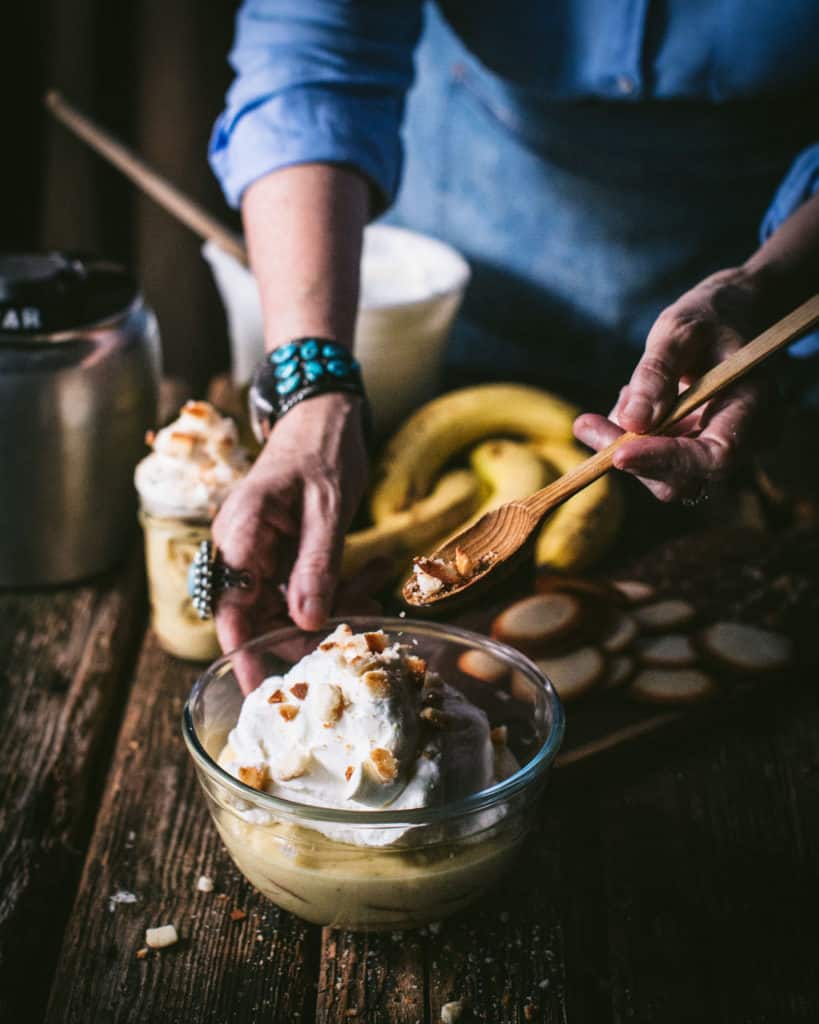 bowl of classic banana pudding