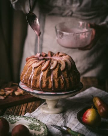 Buttermilk Spice Cake on a pedestal