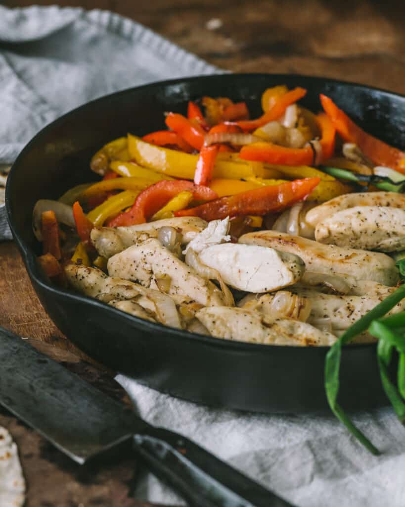 pan of chicken fajitas