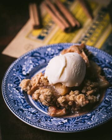 close up of apple crumble