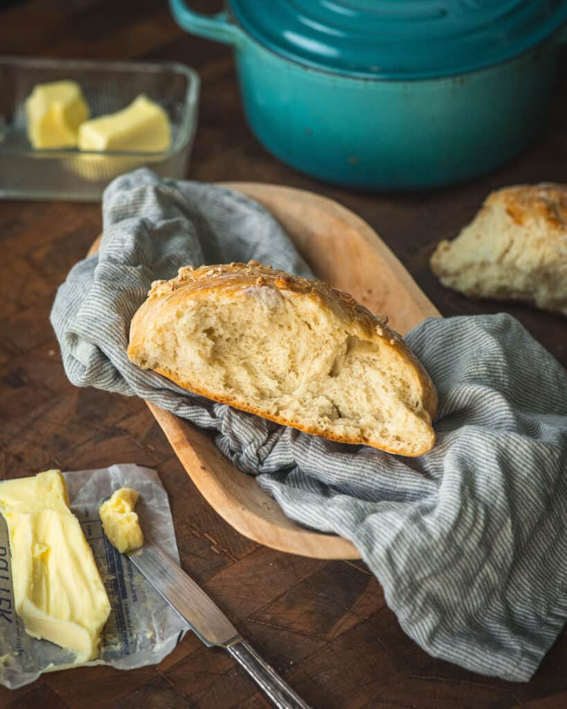 Cross section texture of Texas Dutch Oven Bread